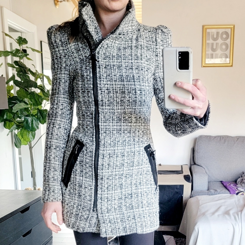 Fall And Spring Coat - Picture 4 of 6